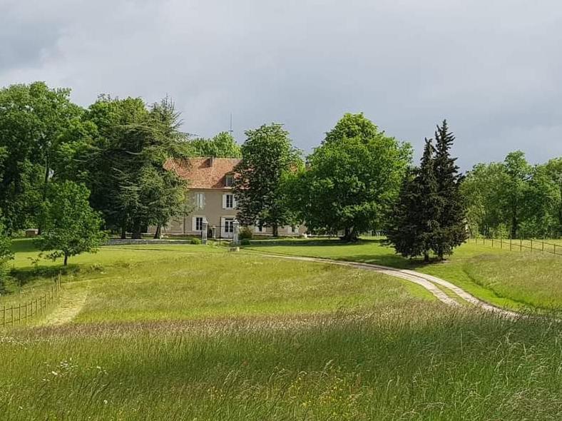 Domaine Et Manoir Du Picaud Villa Monestier  Exterior photo
